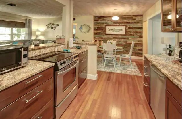 7609 SENRAB DRIVE, Bradenton, FL 34209