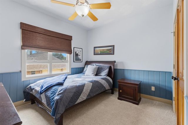 9201 Lake Forest Court N, College Station, TX 77845