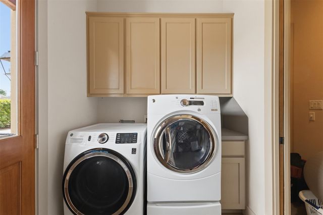 9201 Lake Forest Court N, College Station, TX 77845