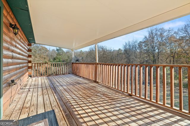 715 Woods Bridge Road, Commerce, GA 30529