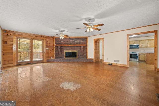 715 Woods Bridge Road, Commerce, GA 30529