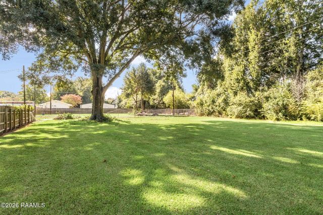 1200 Blk S Hugh Wallis Road, Lafayette, LA 70508