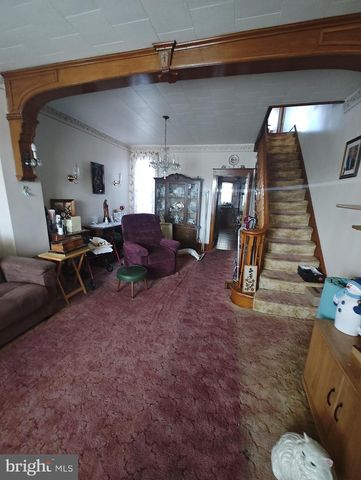 3274 CEDAR ST, Philadelphia, PA 19134