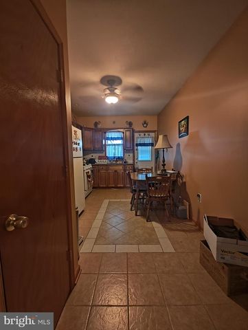 3274 CEDAR ST, Philadelphia, PA 19134