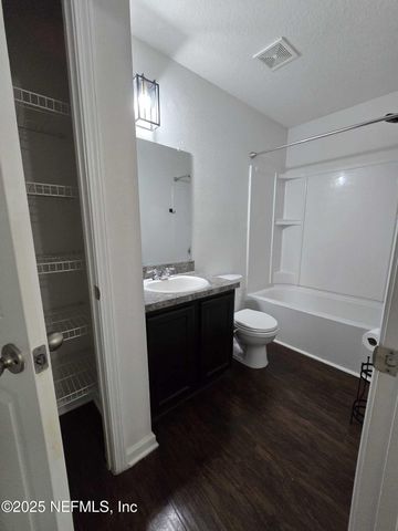 9124 ADAMS Avenue, Jacksonville, FL 32208