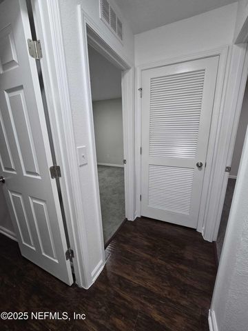 9124 ADAMS Avenue, Jacksonville, FL 32208