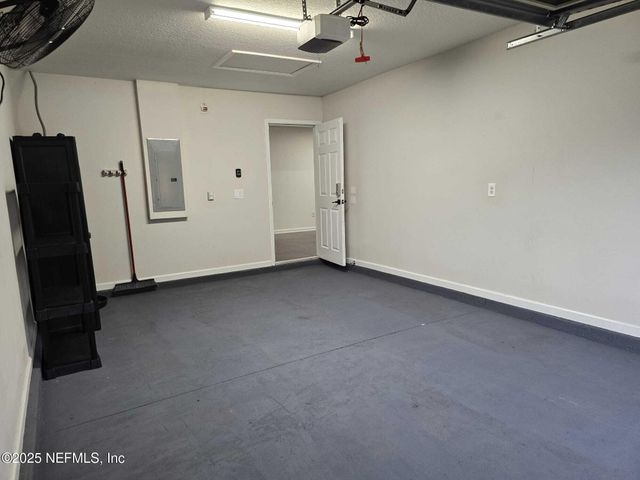 9124 ADAMS Avenue, Jacksonville, FL 32208