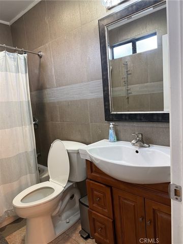 830 N Olive, Alhambra, CA 91801