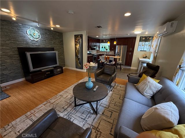 830 N Olive, Alhambra, CA 91801