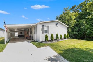 13541 Austin Court, Hartland, MI 48353