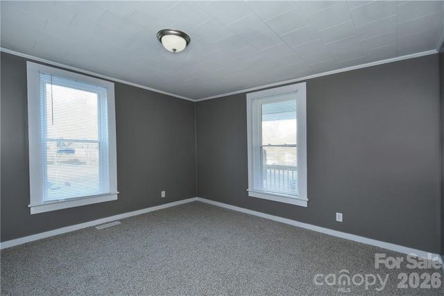 1204 4th Street, Statesville, NC 28677