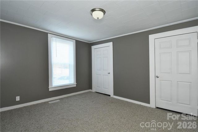 1204 4th Street, Statesville, NC 28677