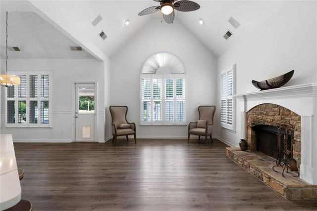 820 Nob Ridge Drive, Marietta, GA 30064