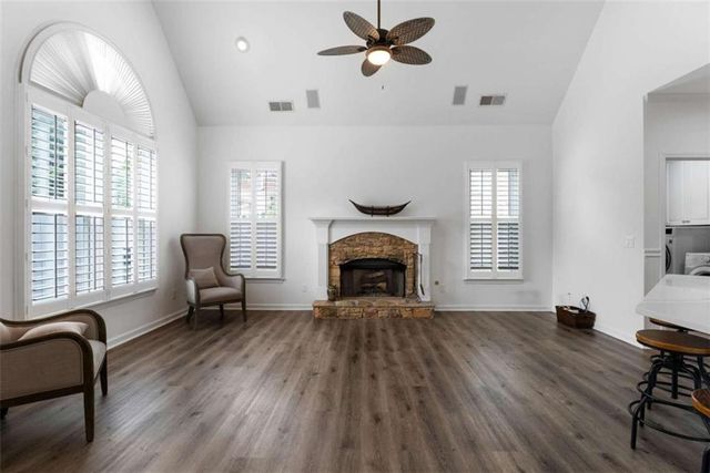 820 Nob Ridge Drive, Marietta, GA 30064