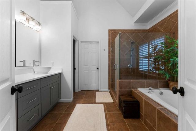 820 Nob Ridge Drive, Marietta, GA 30064