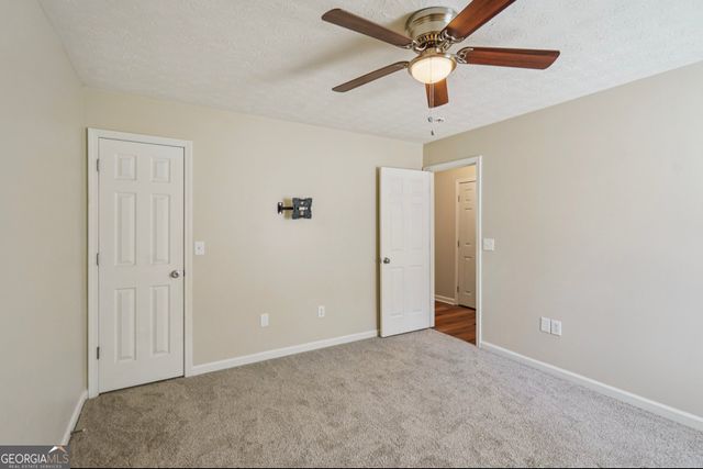 86 Esther Lane, Grantville, GA 30220