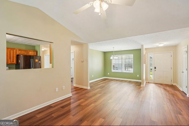 86 Esther Lane, Grantville, GA 30220