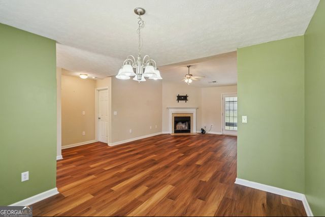 86 Esther Lane, Grantville, GA 30220