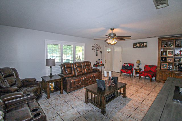 372 Perch Road, Rockwall, TX 75032