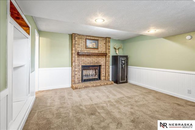 8406 S 142 Avenue, Omaha, NE 68138