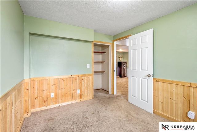 8406 S 142 Avenue, Omaha, NE 68138