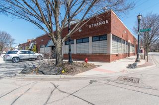 1703 Darrow Avenue 2, Evanston, IL 60201
