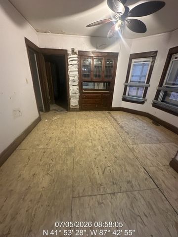 532 N Drake Avenue, Chicago, IL 60624