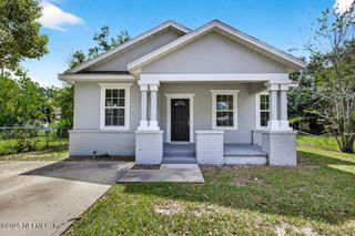 916 24TH Street W, Jacksonville, FL 32209