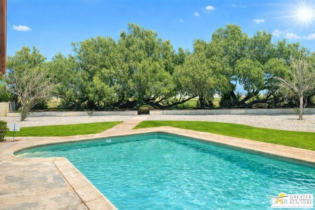 3060 N Farrell Drive, Palm Springs, CA 92262