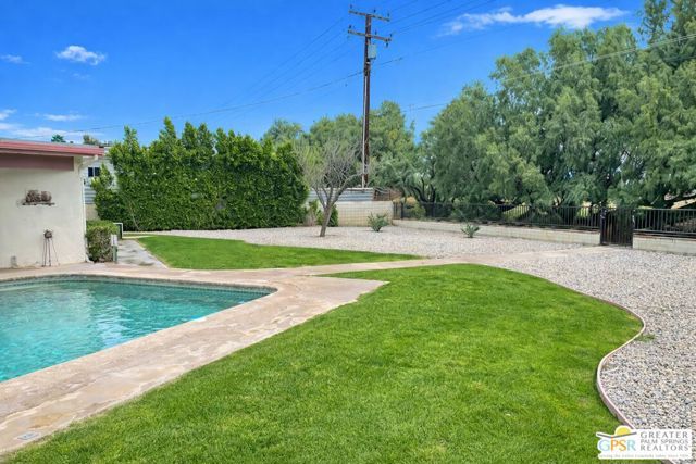 3060 N Farrell Drive, Palm Springs, CA 92262