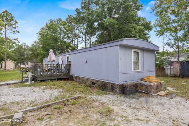 198 Sycamore Road, Southport, NC 28461