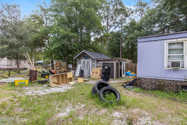 198 Sycamore Road, Southport, NC 28461