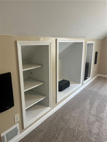 1147 Oakhurst Trail, Lawrenceville, GA 30043