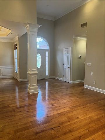 1147 Oakhurst Trail, Lawrenceville, GA 30043