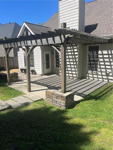 1147 Oakhurst Trail, Lawrenceville, GA 30043