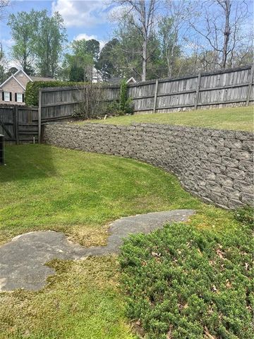 1147 Oakhurst Trail, Lawrenceville, GA 30043