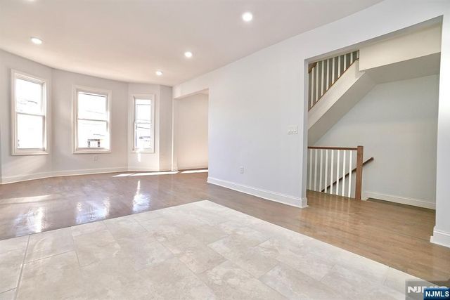 216 Peshine Avenue, Newark, NJ 07108