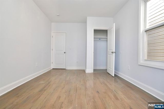 216 Peshine Avenue, Newark, NJ 07108