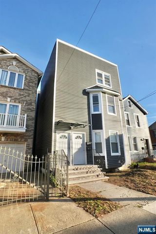 216 Peshine Avenue, Newark, NJ 07108