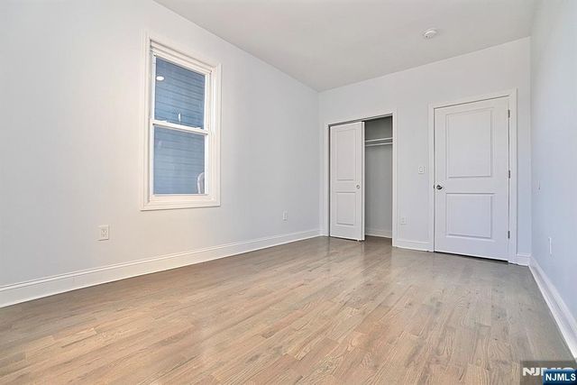 216 Peshine Avenue, Newark, NJ 07108