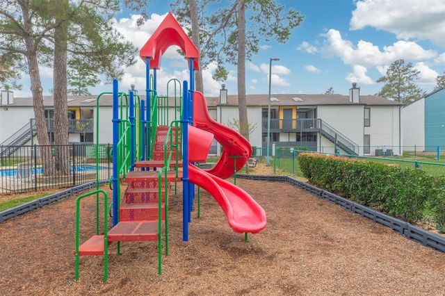 21717 Inverness Forest Boulevard 710, Houston, TX 77073