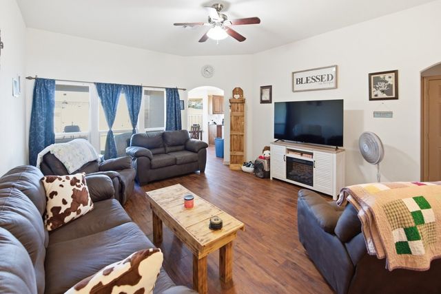 121 Joyce Street, Whitney, TX 76692