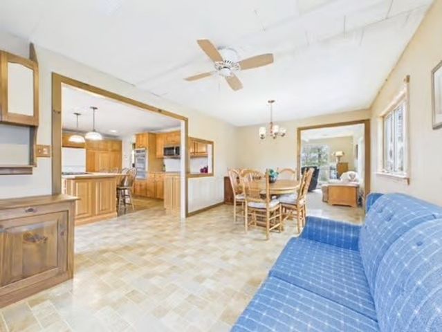 264 Appleton Street, New Bedford, MA 02745