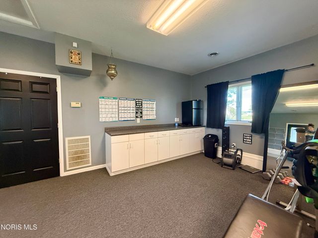 21630 W Trowbridge Road, Martin, OH 43445