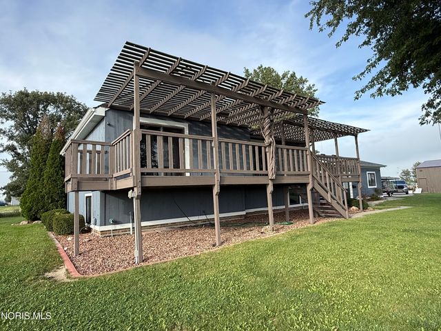 21630 W Trowbridge Road, Martin, OH 43445