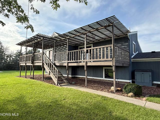 21630 W Trowbridge Road, Martin, OH 43445