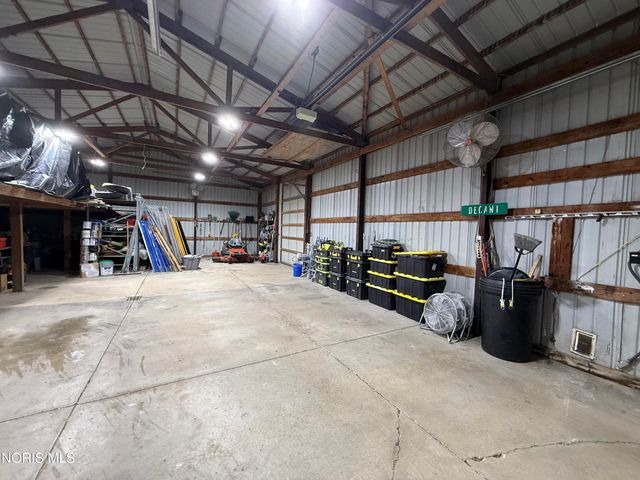 21630 W Trowbridge Road, Martin, OH 43445