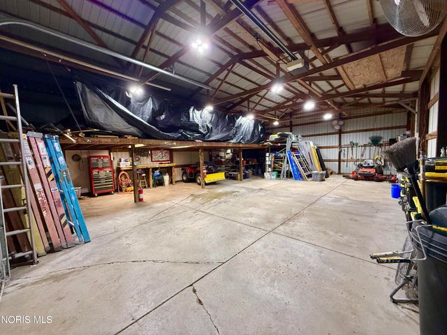 21630 W Trowbridge Road, Martin, OH 43445