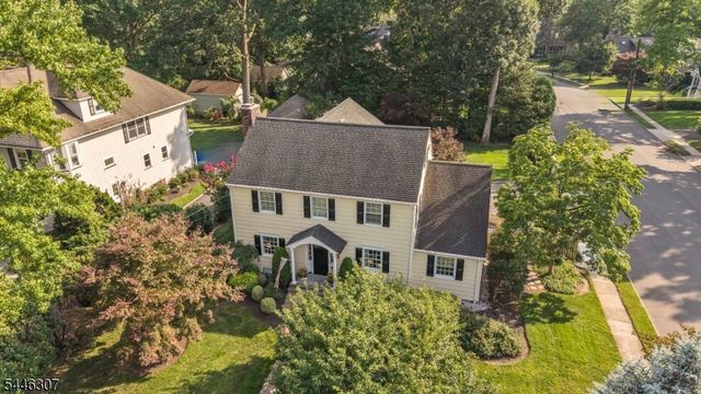 567 Lawrence Ave, Westfield Town, NJ 07090