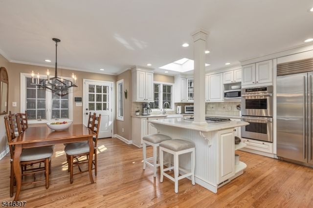 567 Lawrence Ave, Westfield Town, NJ 07090